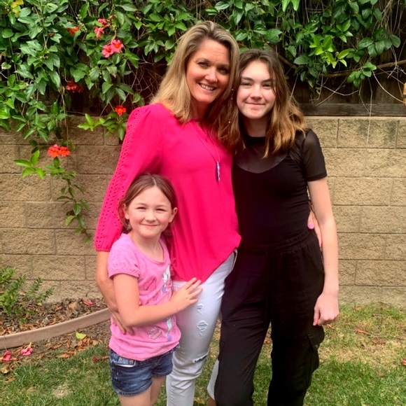 Meet your Posher, Kimberly - Picture 1 of 2